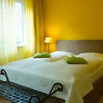 3 Koenige 3* Aachen