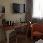Otel 3 Koenige Aachen