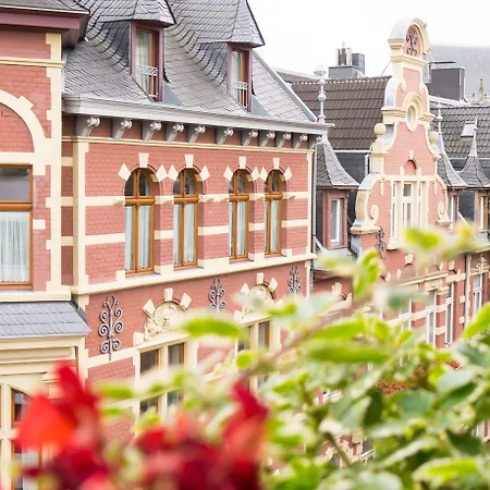 3 Koenige מלון 3*