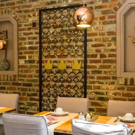 3 Koenige 3* Aquisgrana