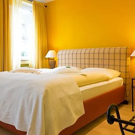 3 Koenige 3* Aachen